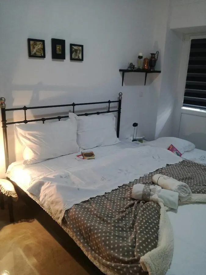 Apartment Svetlana Peraia
