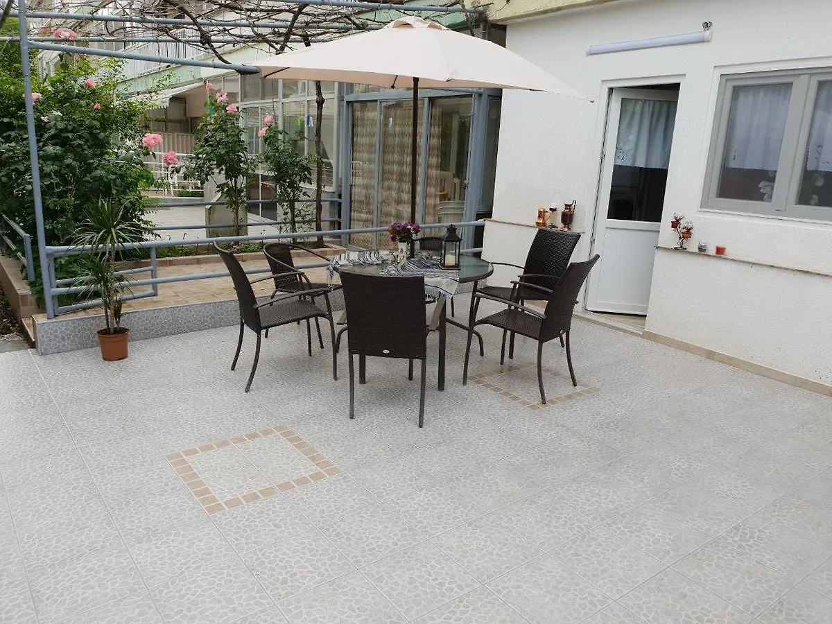 Apartment Svetlana Peraia  Greece